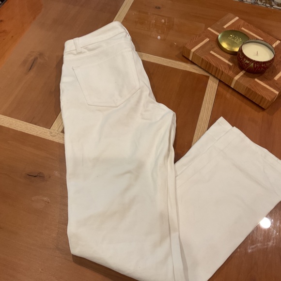 Chaps Size 2 white stretch jeans - Picture 3 of 3